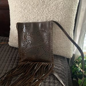 Raj fringe crossbody, leather